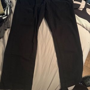 Goodthreads black men’s chino pants. 31 x 28. Worn once